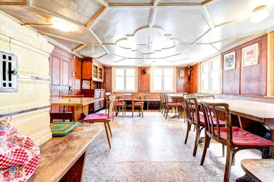 Ein Sitzbereich in der Unterkunft Pfefferhütte