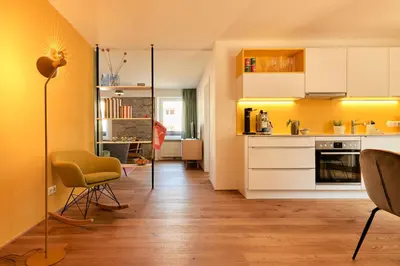 Küche/Küchenzeile in der Unterkunft Rotes Haus Bregenz Pop-Up Wohnung