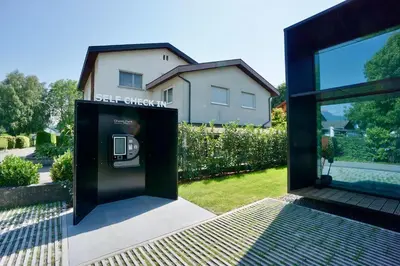 Das Gebäude in dem sich das Aparthotel befindet
