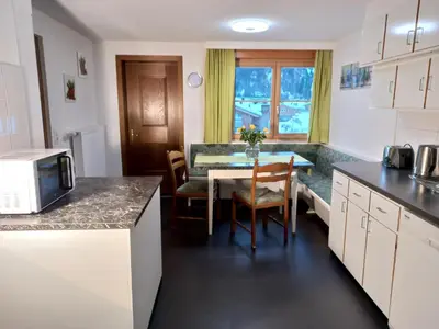 Küche/Küchenzeile in der Unterkunft Ferienwohnung Stelzis