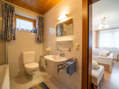 Ein Badezimmer in der Unterkunft Apartment Claudia