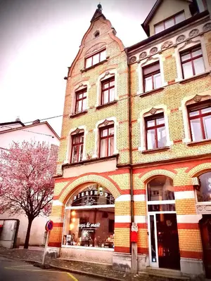 Das Gebäude in dem sich die Ferienwohnung befindet