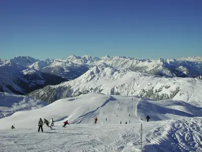 Haus Konzett im Winter