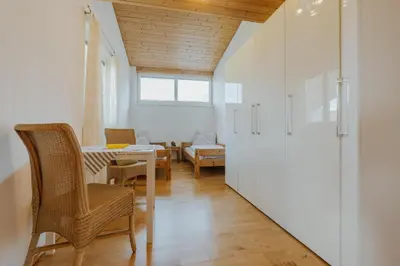 Ein Sitzbereich in der Unterkunft Ferienwohnung Hoche