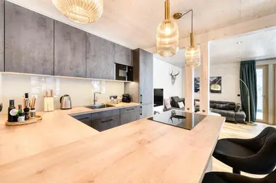 Küche/Küchenzeile in der Unterkunft Familienferienwohnung Zentral by A-Appartments