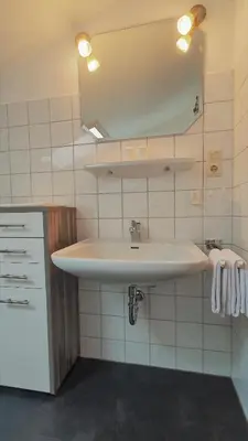 Ein Badezimmer in der Unterkunft Haus Bergliebe Kleinwalsertal