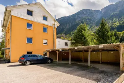 Ein allgemeiner Bergblick oder ein Berglick von der Ferienwohnung aus